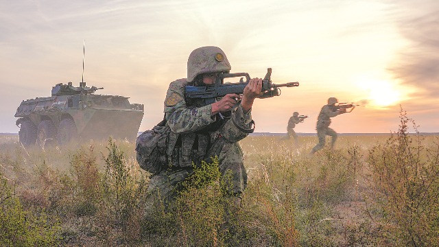 “八十二勇士”今猶在